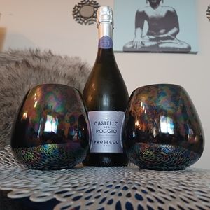 BRAND NEW - IRIDESCENT WINE TUMBLER GLASSES